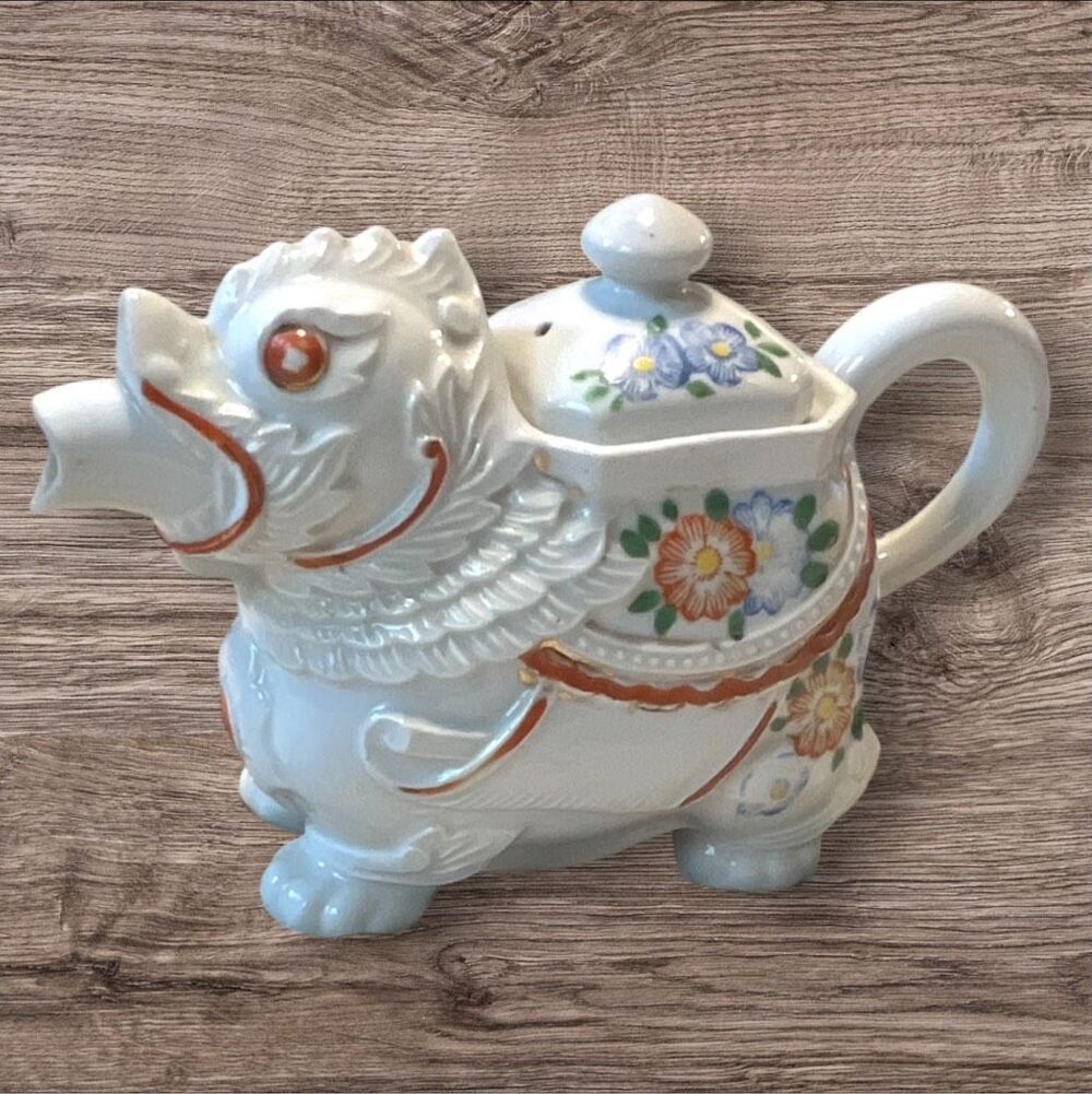 Vintage Chinese Foo Dog Dragon Ceramic Teapot Floral Asian Decor